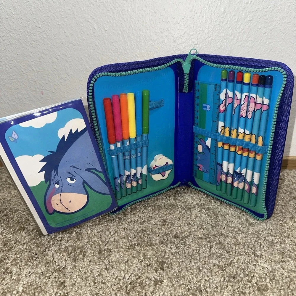 DISNEY Winnie the Pooh Agenda Planner pencil marker set Zip case Organizer NOS